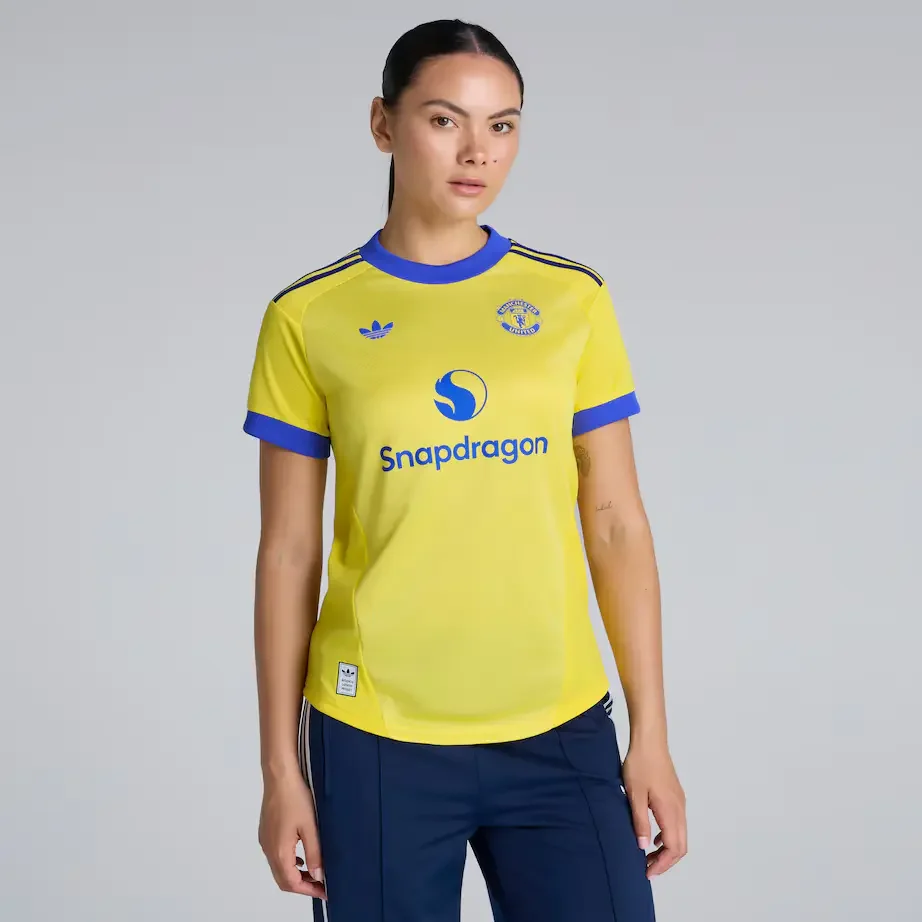 Manchester United Womens 26/27 Away Goalkeeper Short Sleeve Jersey 
 £85.00 