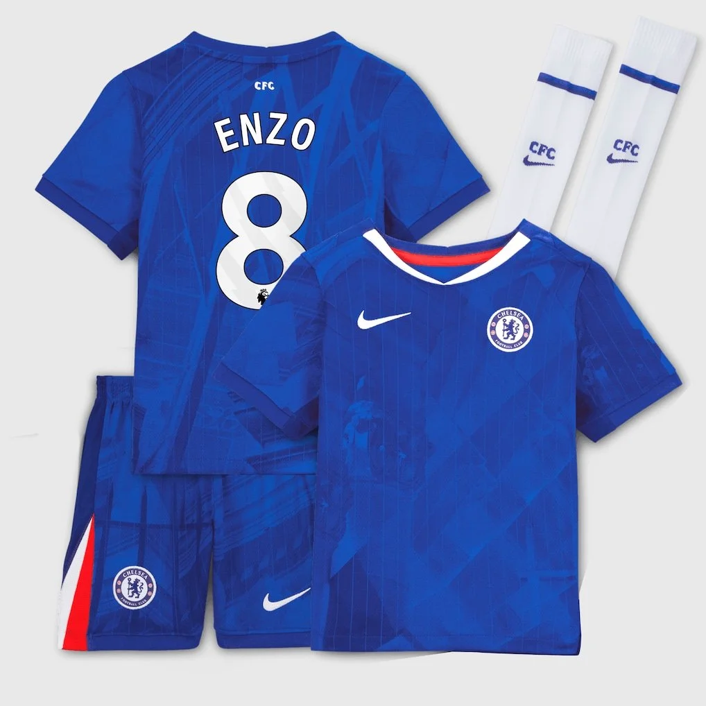 Chelsea Nike Home Stadium Kit 2025-26 - Little Kids with Enzo 8 Printing - £69.99