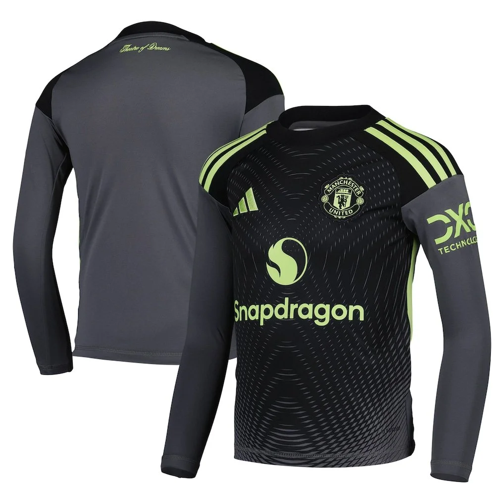 Manchester United adidas Home Goalkeeper Shirt 2025-26 - Kids - Long Sleeve - £65.00