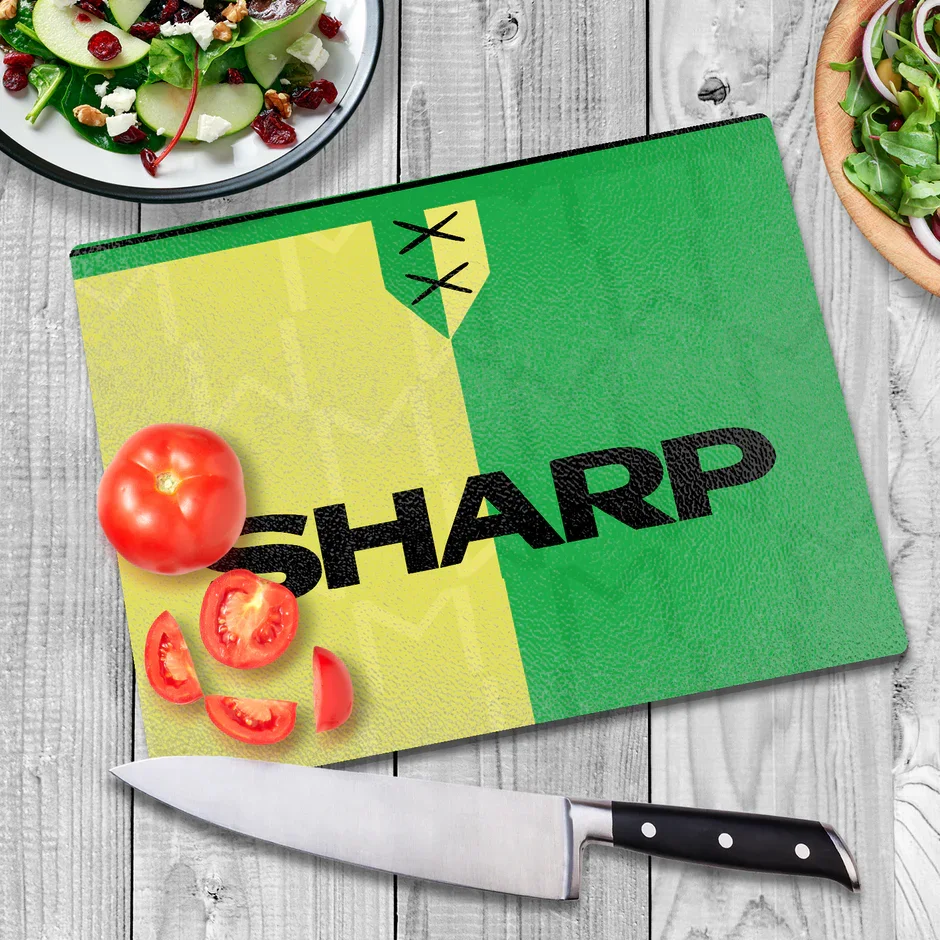 Manchester United Glass Chopping Board | Away - £14.95