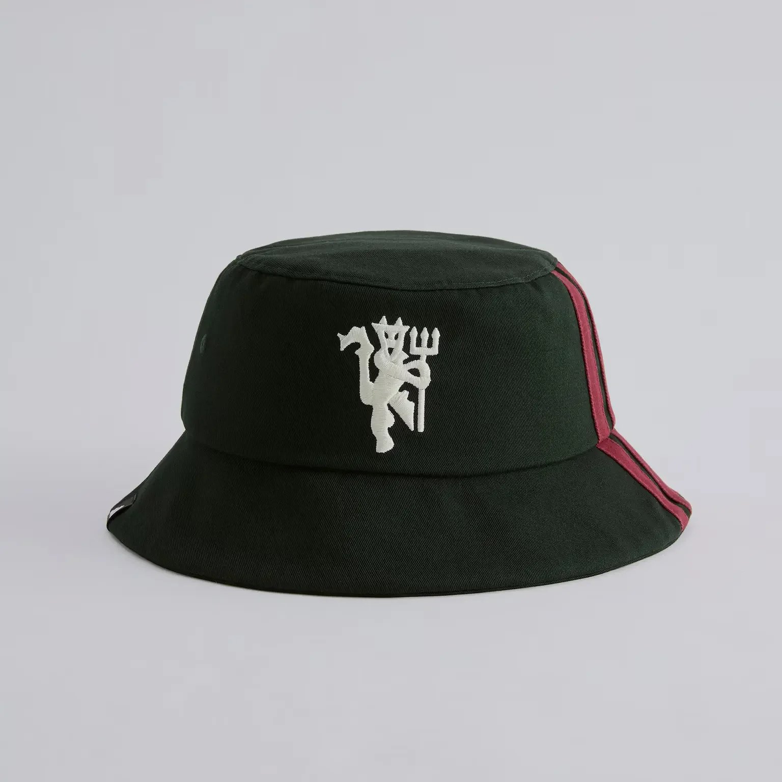 Manchester United x adidas Third Bucket Hat Cream
 £23.00 