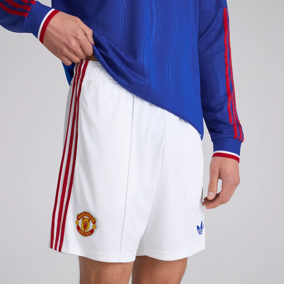 Manchester United 26/27 Away Shorts White
 £38.00 