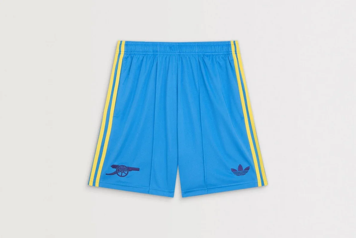 Arsenal FC adidas 26/27 Away Goalkeeper Shorts
 £38.00 