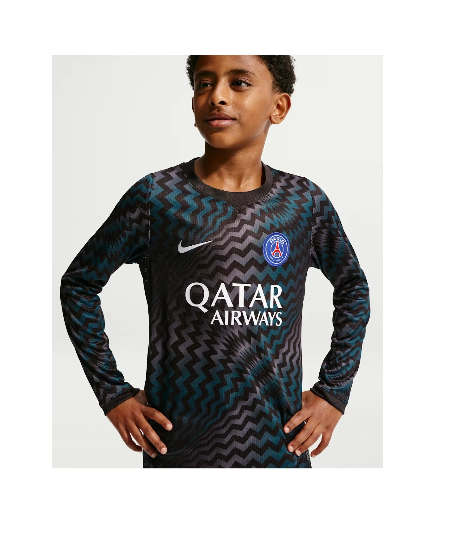 PSG  Dri Fit Older Kids Stadium Goalkeeper 2026/27
 £74.99 