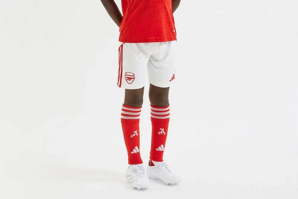 Arsenal adidas Kids 25/26 Home Shorts - £30.00