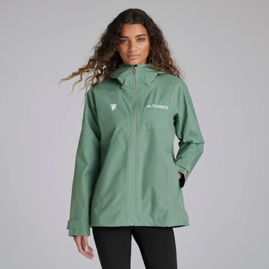 Manchester United x adidas Womens Terrex Xperior 2L GORE-TEX Performance Jacket Green - £185.00