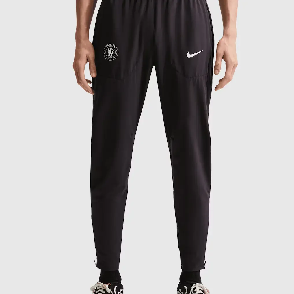 Chelsea Nike Run Pants Pitch Blue 26/27
 £84.99 