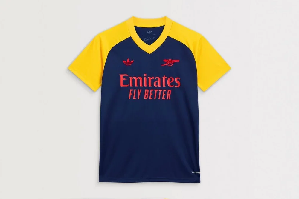 Arsenal adidas Women's Away Pre Match Top - Navy
 £60.00 