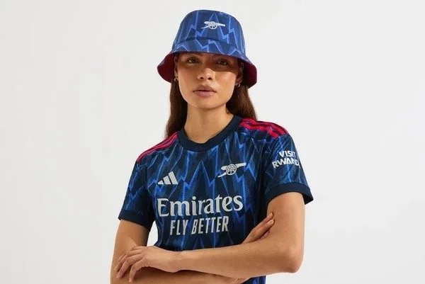 Arsenal adidas 25/26 Away Bucket Hat
£23.00