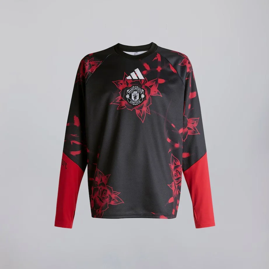 Manchester United 26/27 Home Pre Match Warm Top | Long Sleeve - £90.00