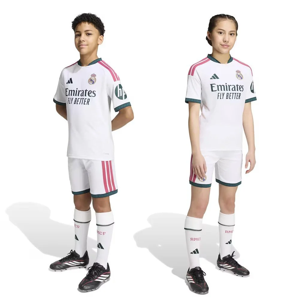 Real Madrid adidas Home Youthkit 2026-27
 £80.00 