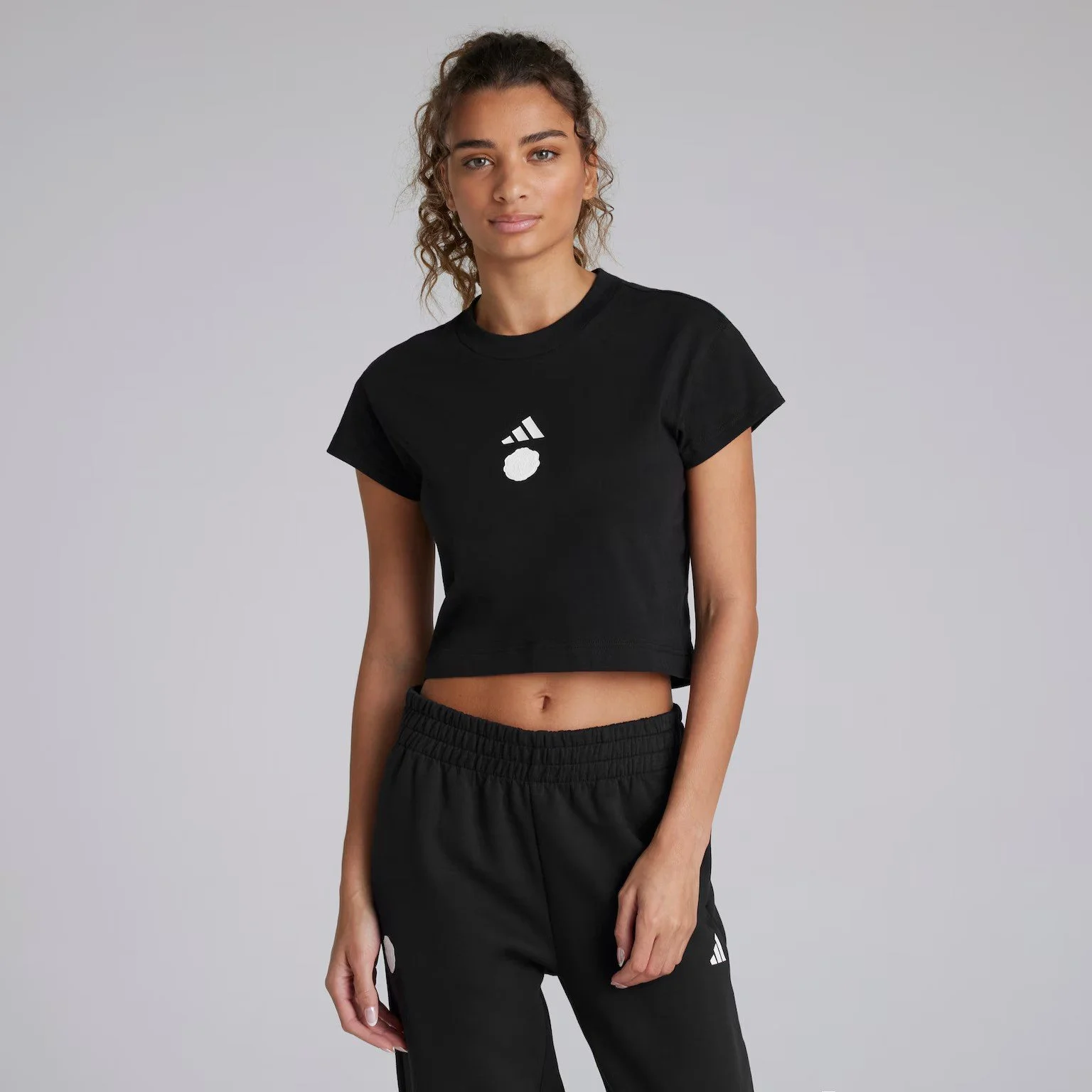 Manchester United x adidas Womens Future Icons Baby T-shirt Black - £28.00