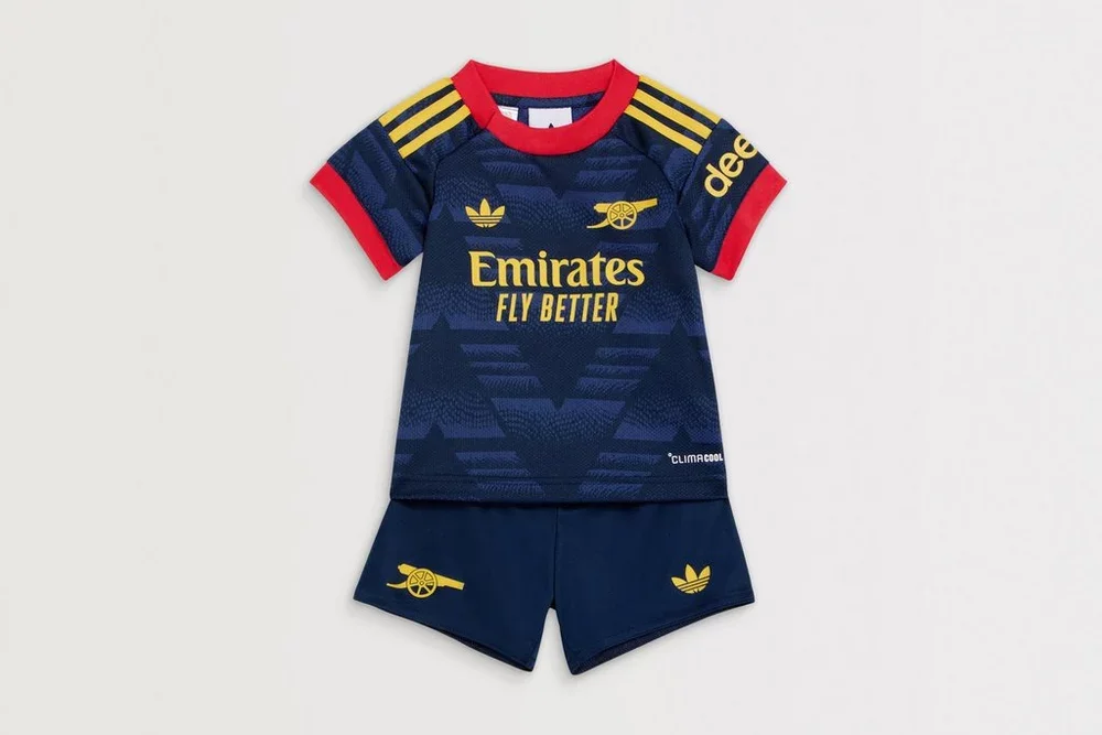 Arsenal FC adidas 2026/27 Away Baby Kit
 £40.00 