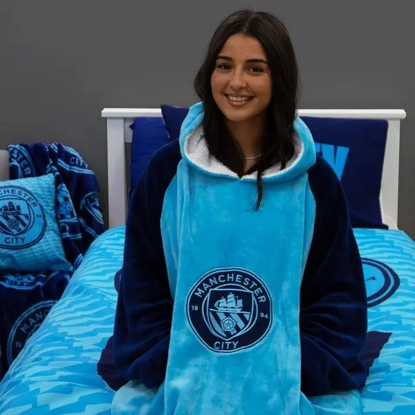 Manchester City Hooded Wearable Fleece - £40.00