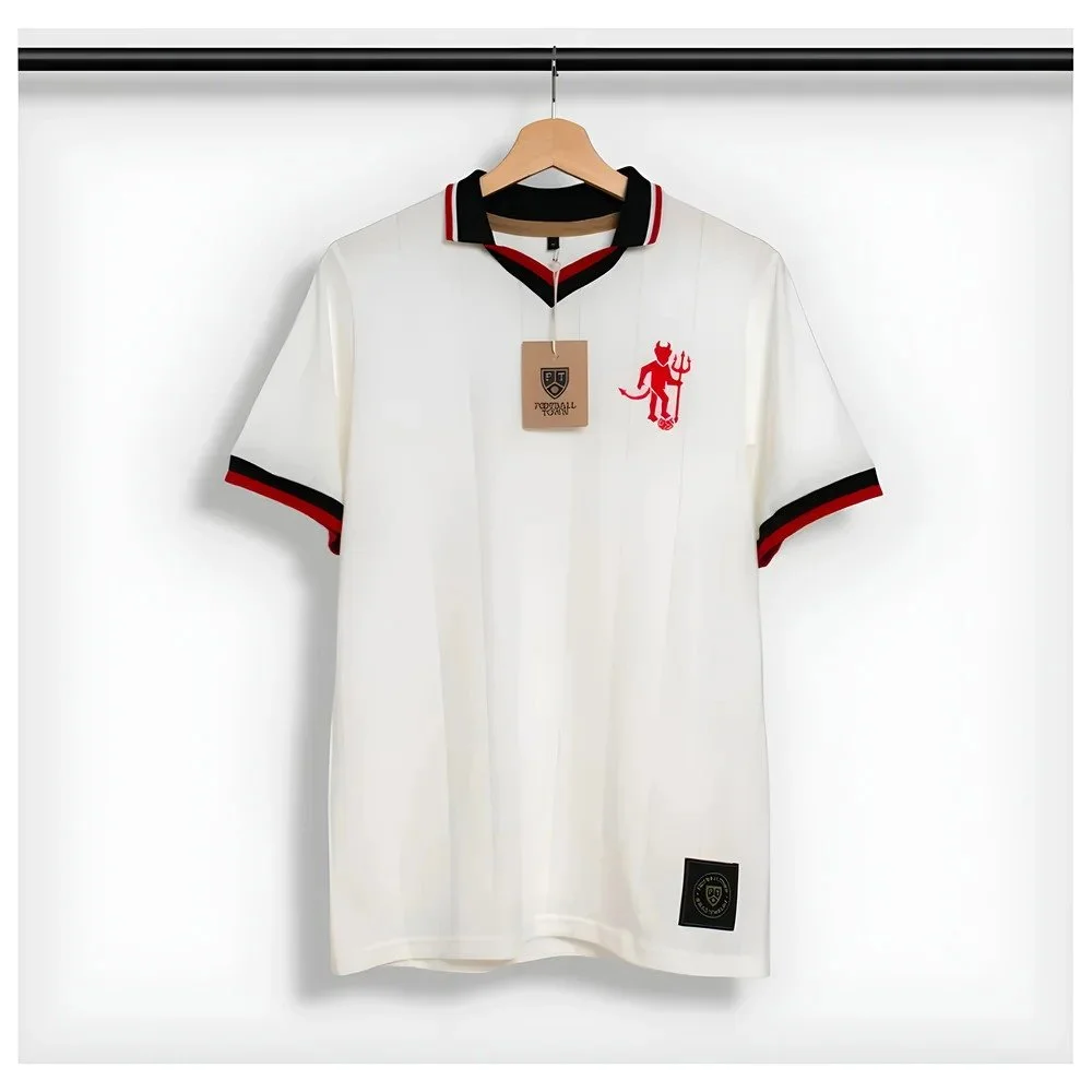 Manchester Red Devils Classic White Retro Shirt - £58.00