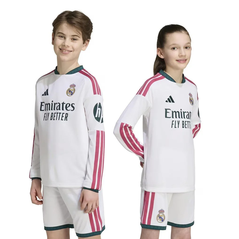 Real Madrid adidas Home Shirt 2026-27 - Long Sleeve - Kids
 £65.00 
