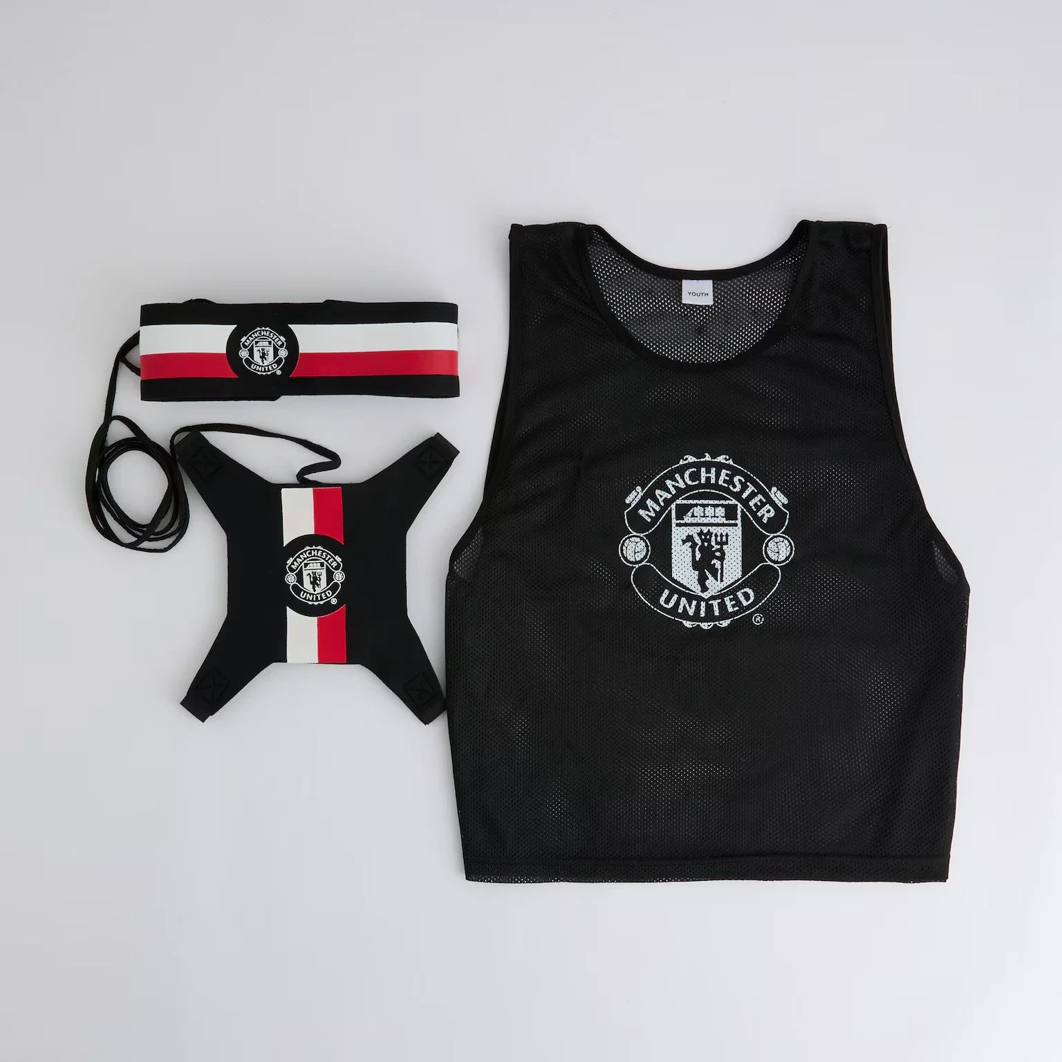 Manchester United Waist Cord Trainer Black
 £25.00 