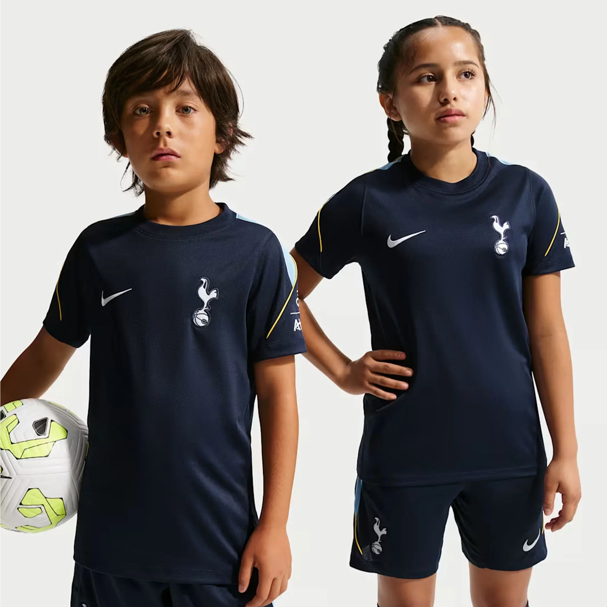Tottenham Hotspur Nike Strike Training Top - Obsidian - Kids
 £38.00 