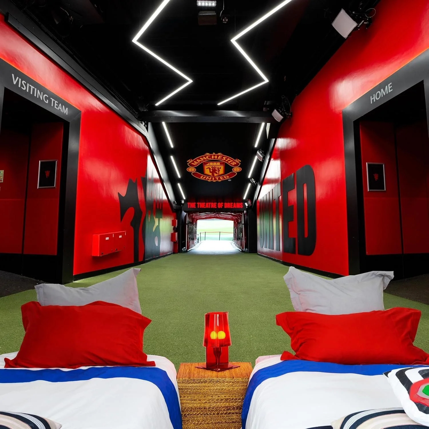 Manchester United Football Club - Old Trafford Tunnel Full Wall Mural Art (2.5m width x 2.3m height) - £149.99