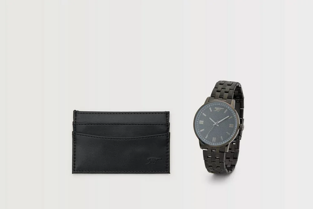 Arsenal Black Leather Card Holder and Watch Set
 £120.00 