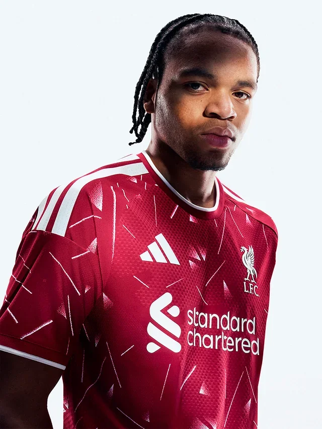 first-look-at-the-new-liverpool-kit-2026-2027-season-v0-xsqxbzdtx12h1.webp
