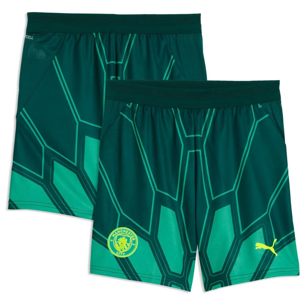 Manchester City PUMA Goalkeeper Shorts 2026-27 - Kids 
 £30.00 