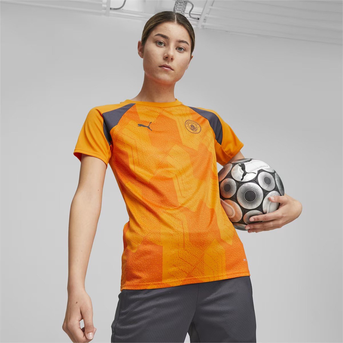 Manchester City Women's Pre-match Jersey - £16.00
