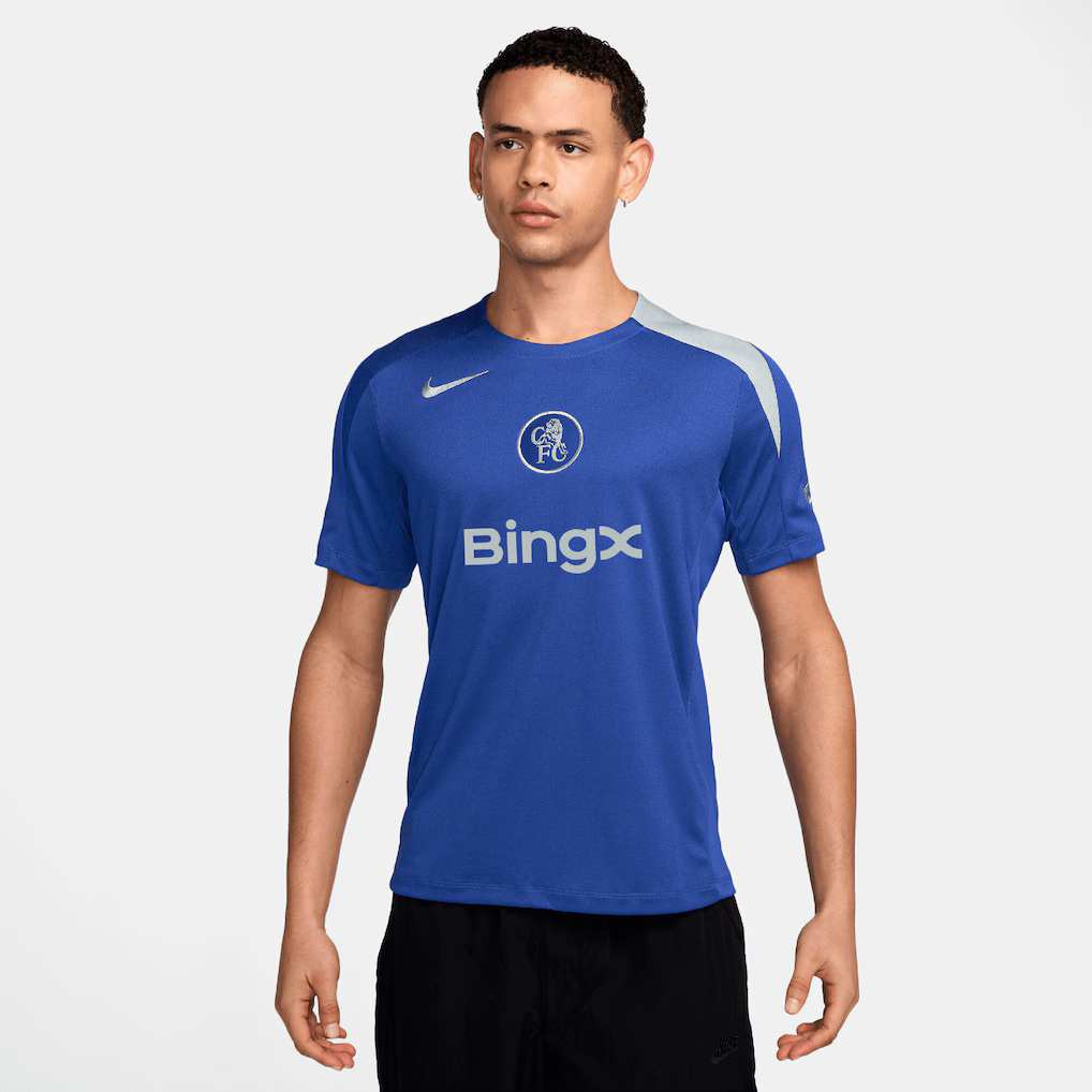 Chelsea Nike Strike Training Top - Blue - £44.99