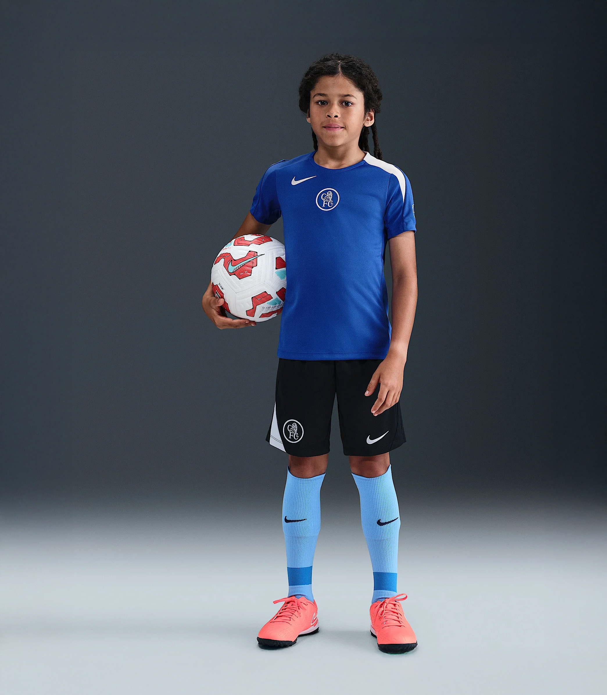 Chelsea F.C. Strike Third Older Kids Top -£32.99