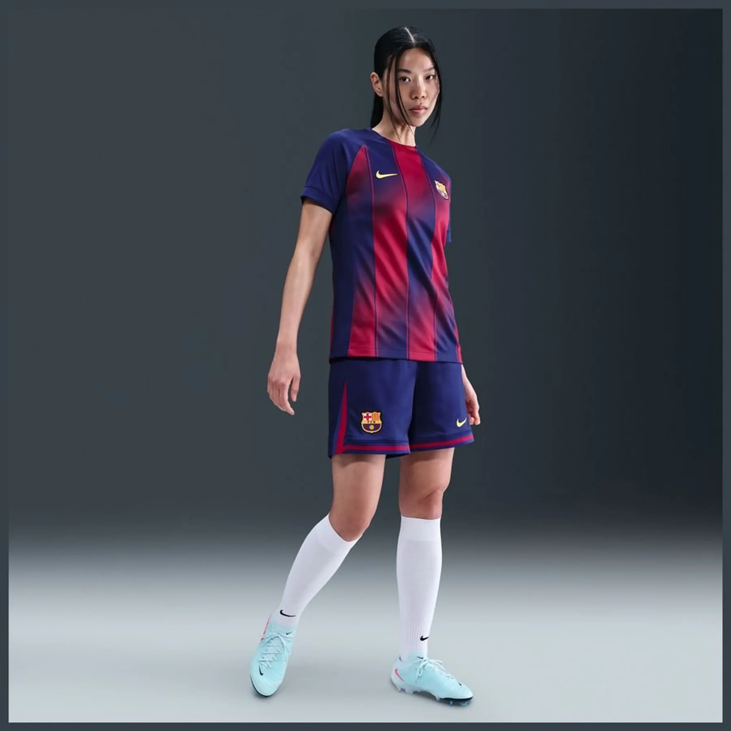 F.C. Barcelona Men's Stadium Home Shorts 2025/26 
 £44.99 
