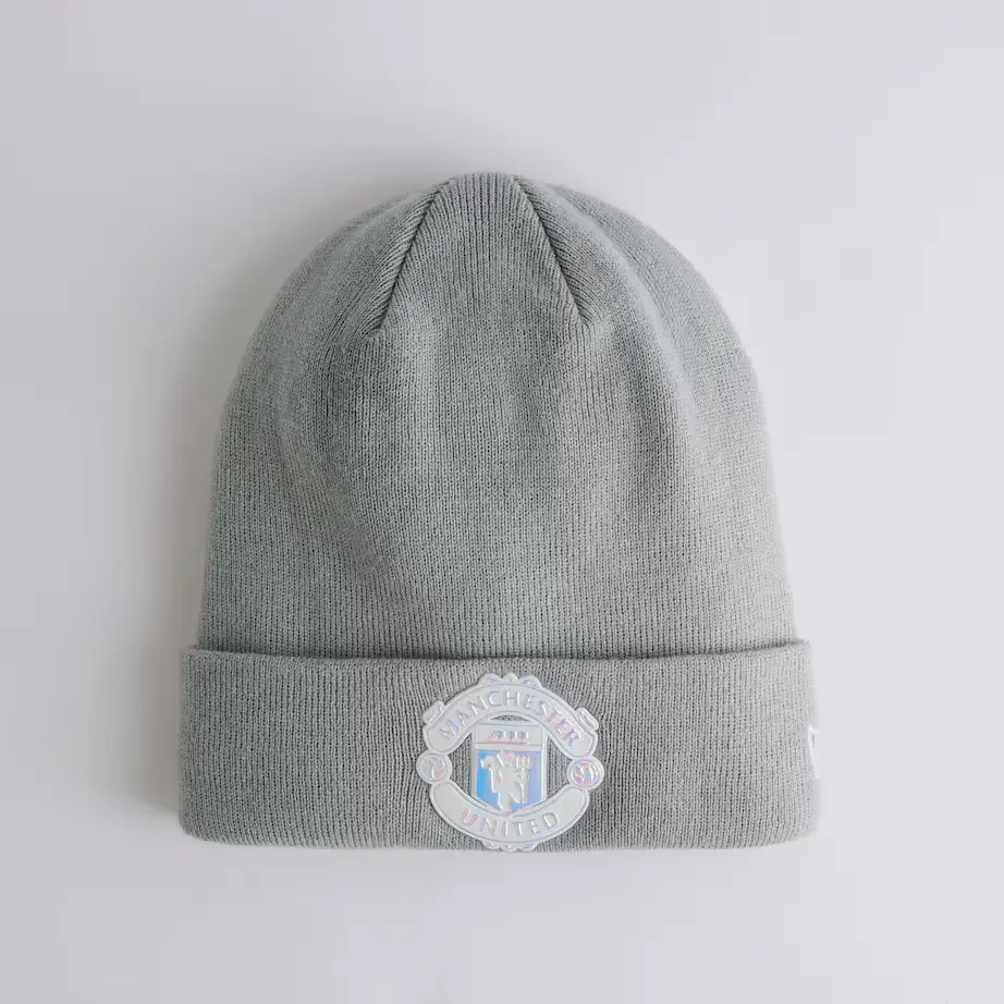 Manchester United x New Era Iridescent Cuff Beanie Grey
 £30.00 
