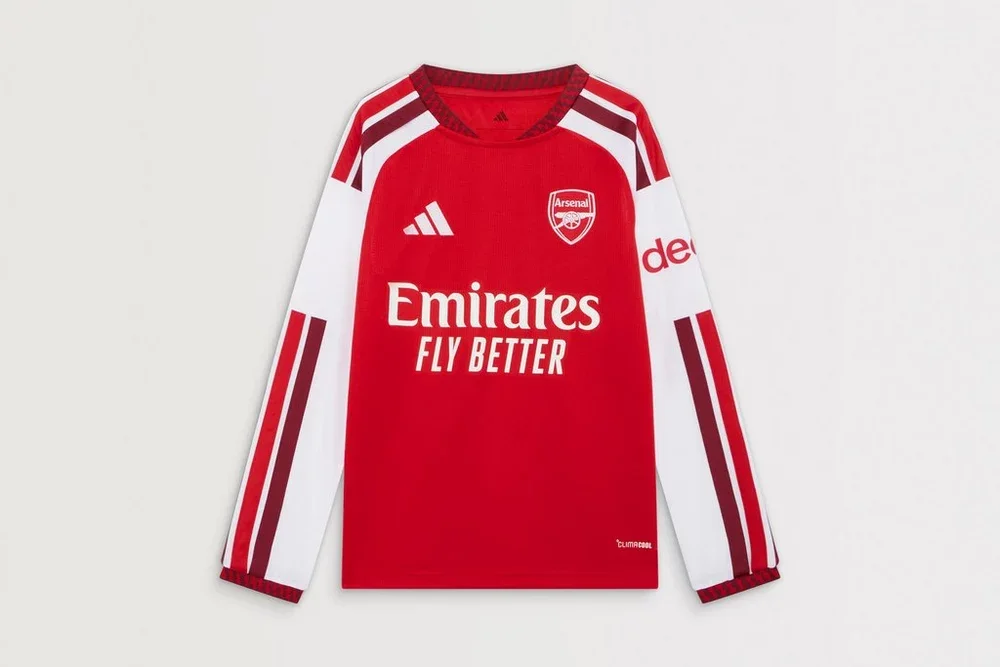 Arsenal adidas Kids 26/27 Long Sleeved Home Shirt
 £65.00 