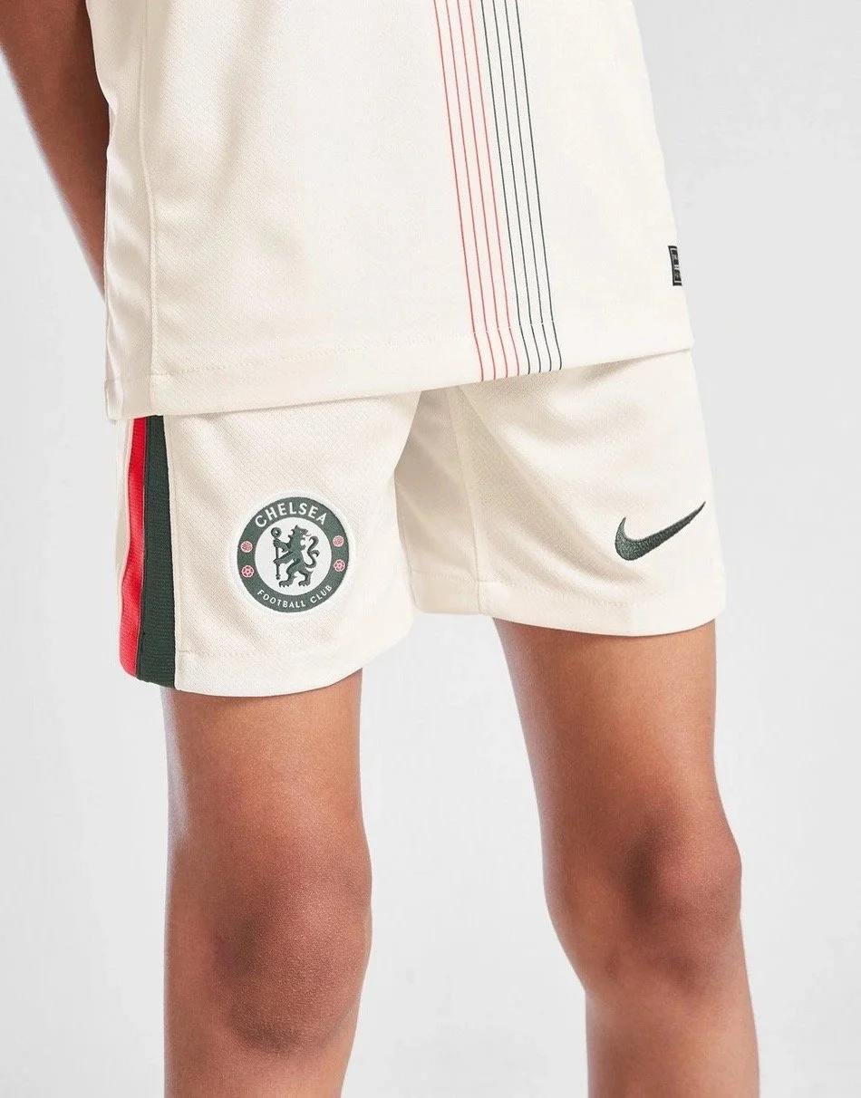 Nike Chelsea FC 25/26 Away Shorts Junior
- £33.00