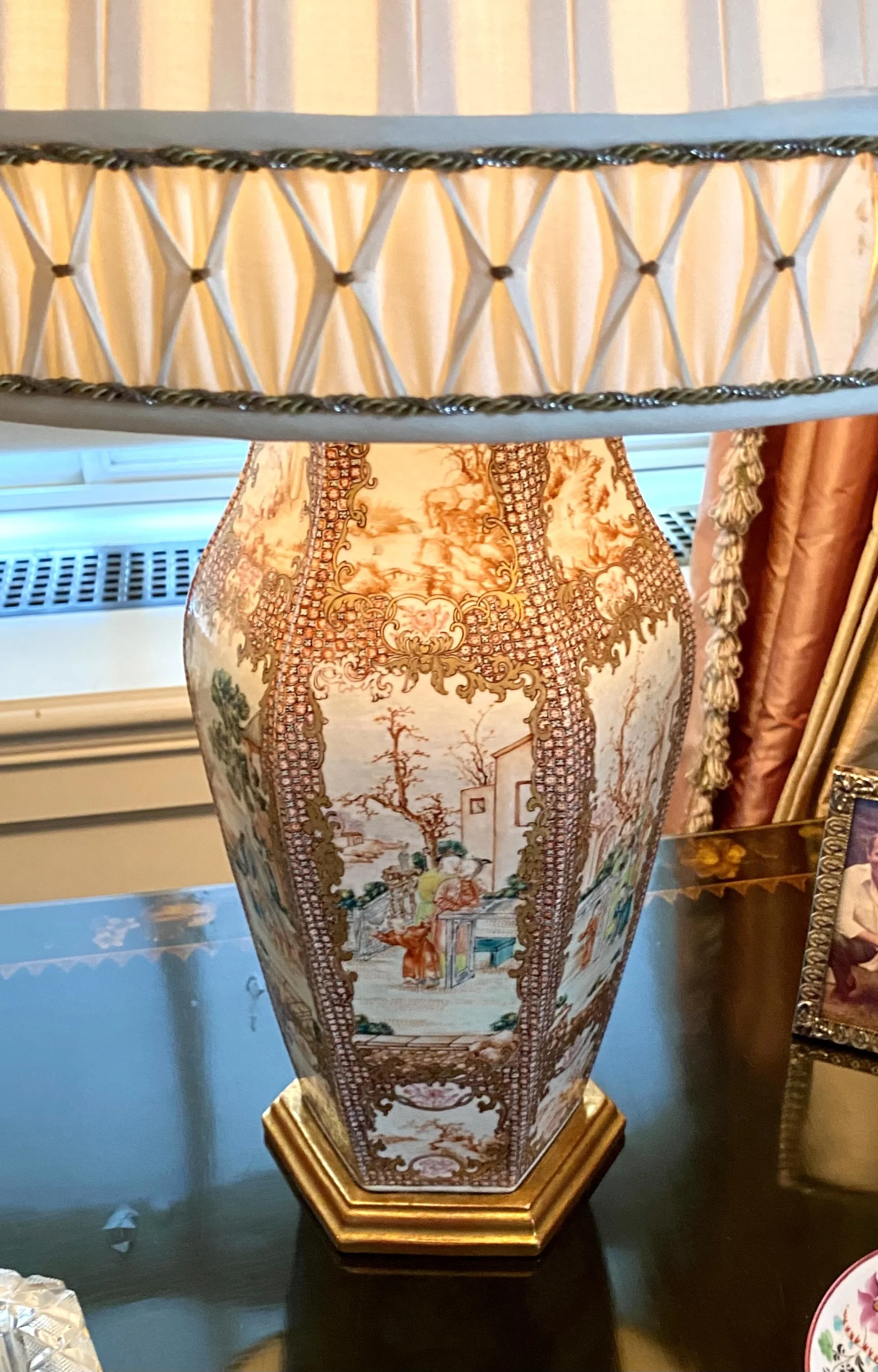 Another Pair, similar to above, with scenes set into a brown lattice work border
Provenance: Parish-Hadley, NY, 12/27/88