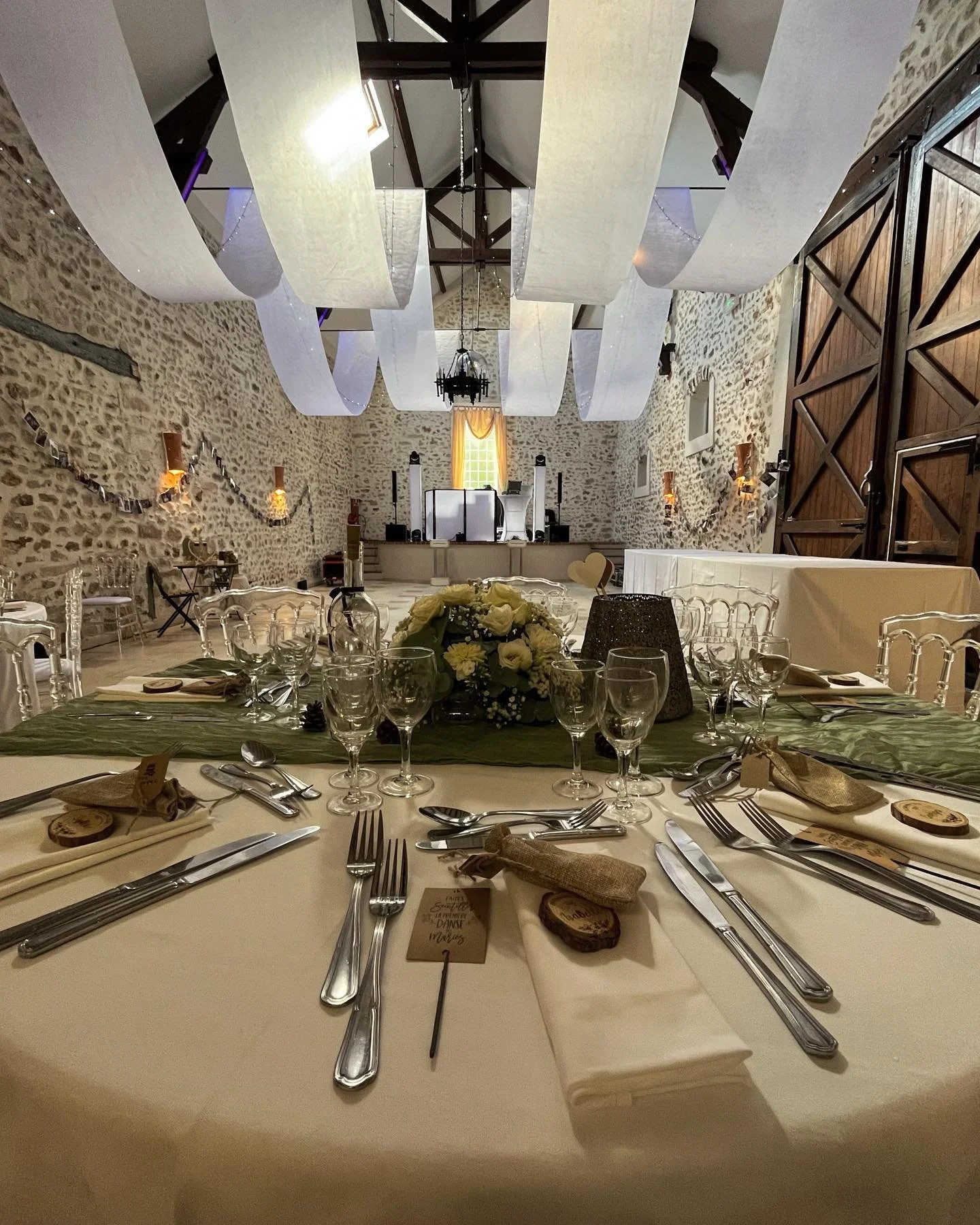 Mariage 28 Septembre 2024 🕊️#mariage #inspirationmariage #mariage91 #mariage77 #jourjorganisation #mariagesnet #mariage2024 #mariage2025 #decorationmariage #locationdeco #locationdecorationmariage #DEJA