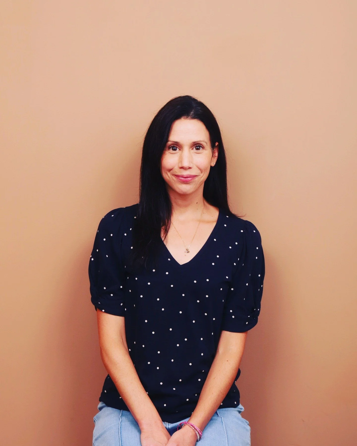Welcome to Treasured Doula. So happy you are here! 

My name is Melinda Lamarche and I am a Postpartum Doula working in the GTA. 

I've also been a Registered Dietitian for the last 20 years, a Mama to 4 great kiddos and I am currently working toward