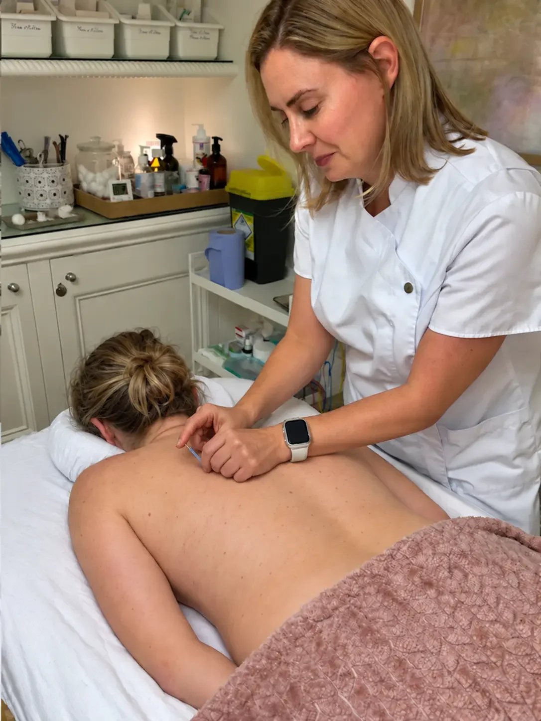 Nickila Robertsson acupuncturist and owner of NRQi Studio in Winchmore Hill North London N21.
