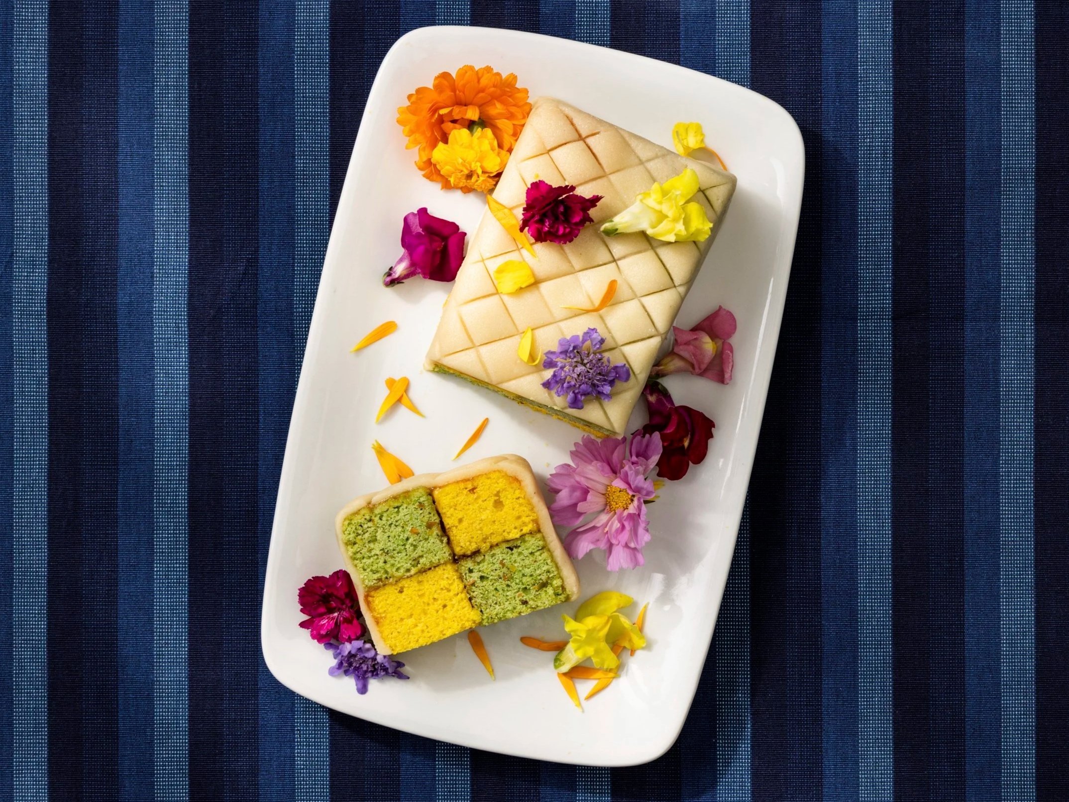 SFS_Pistachio-Battenberg-Cake_606.jpg