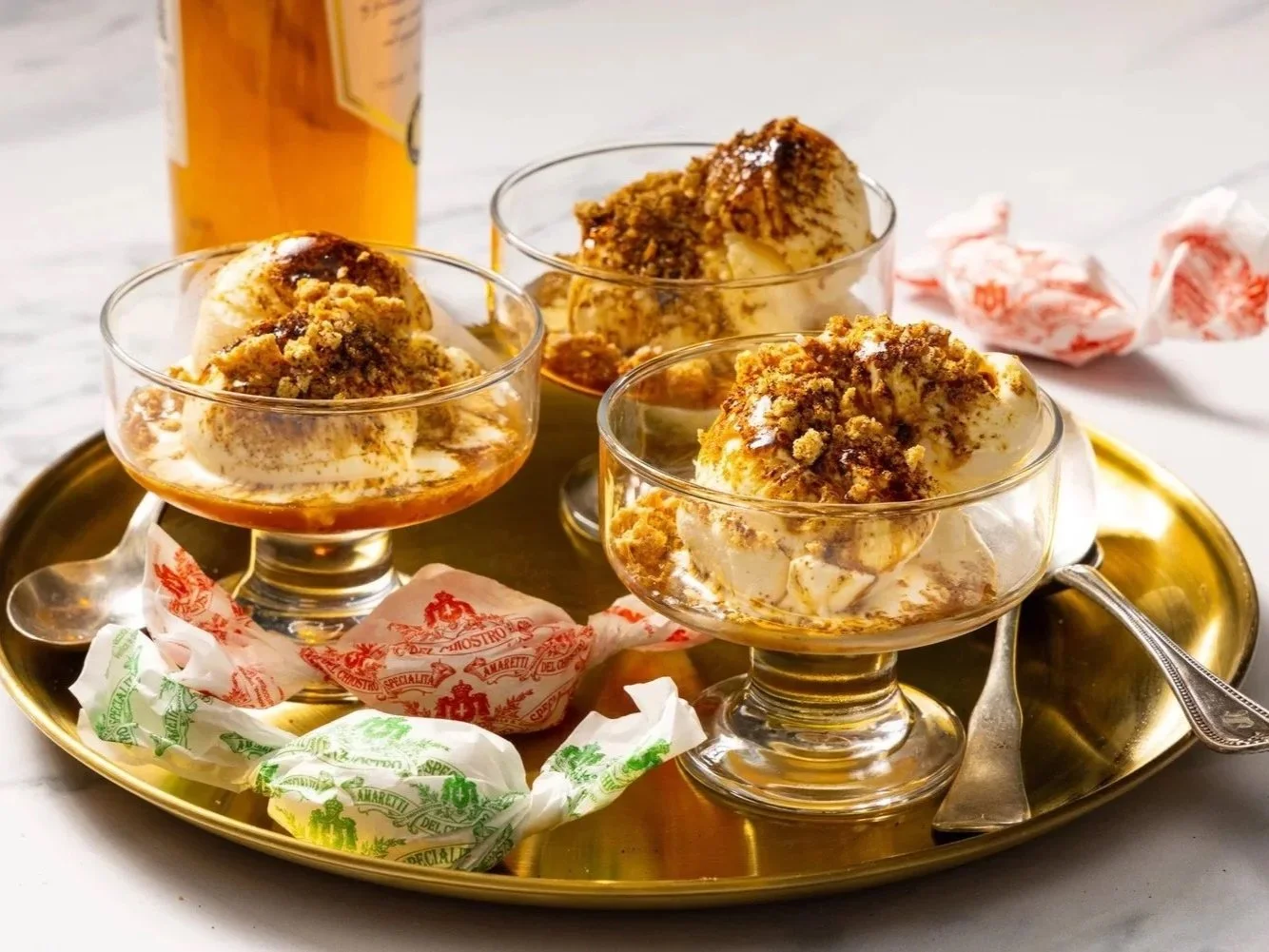 SFS_Ice-cream-with-Amaretto-Instant-Espresso-and-Amaretti-Crumbs_517.jpg