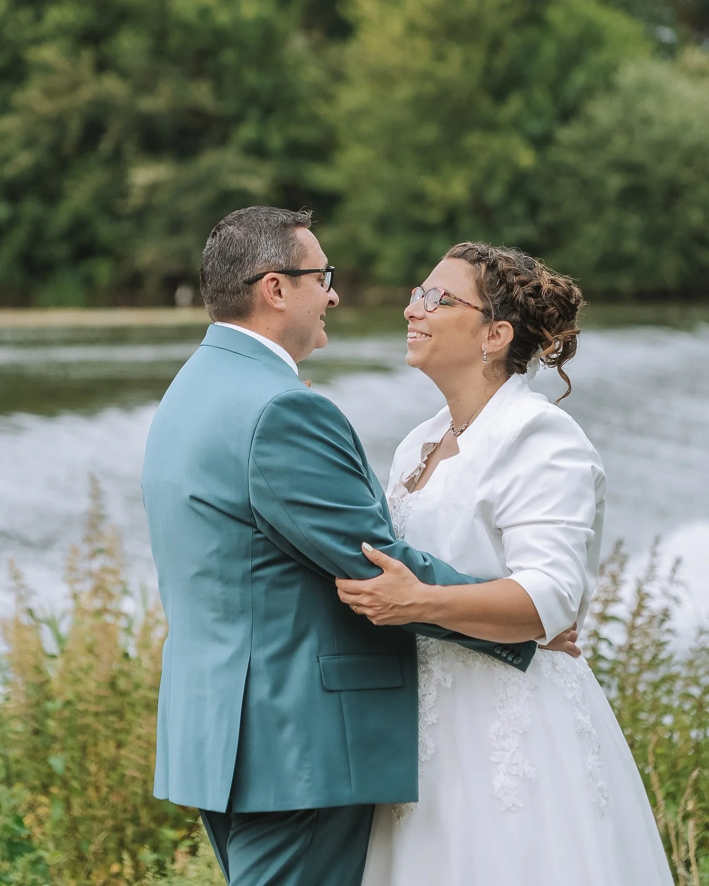 Un petit instant pour vous mais des souvenirs pour toute la vie ✨📷

#photographemariage #photocoule #mariage2025