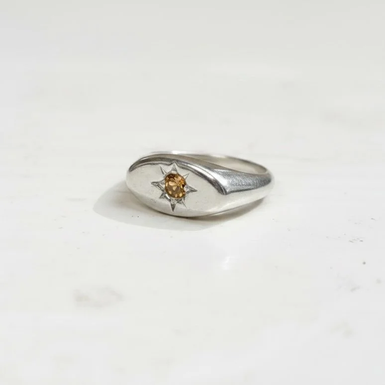 SOLD OUT Ellipse signet ring - Citrine