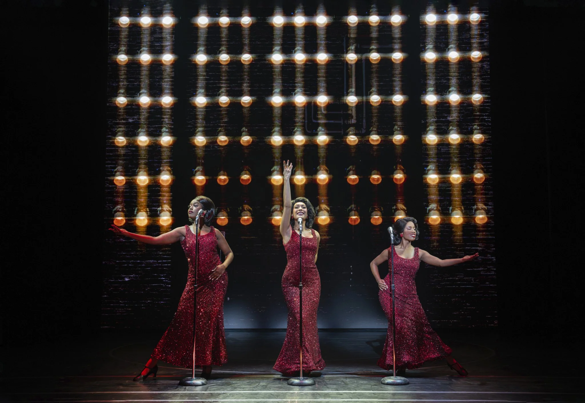 Ain't Too Proud 2nd National Tour: Supremes