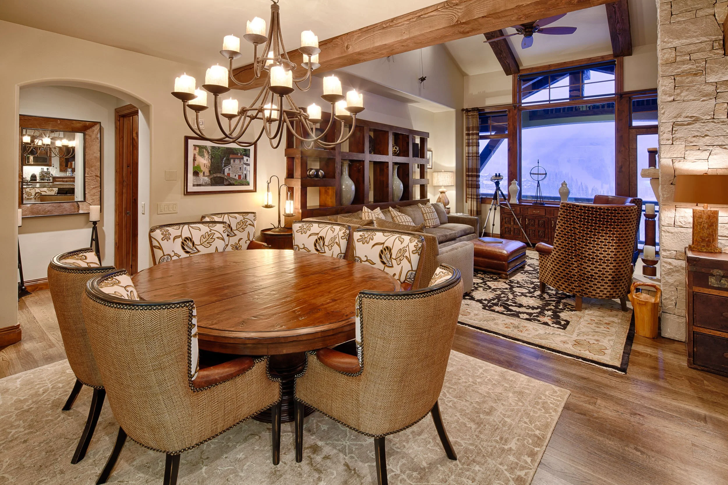 Silver_Strike_Lodge_705-01.jpg