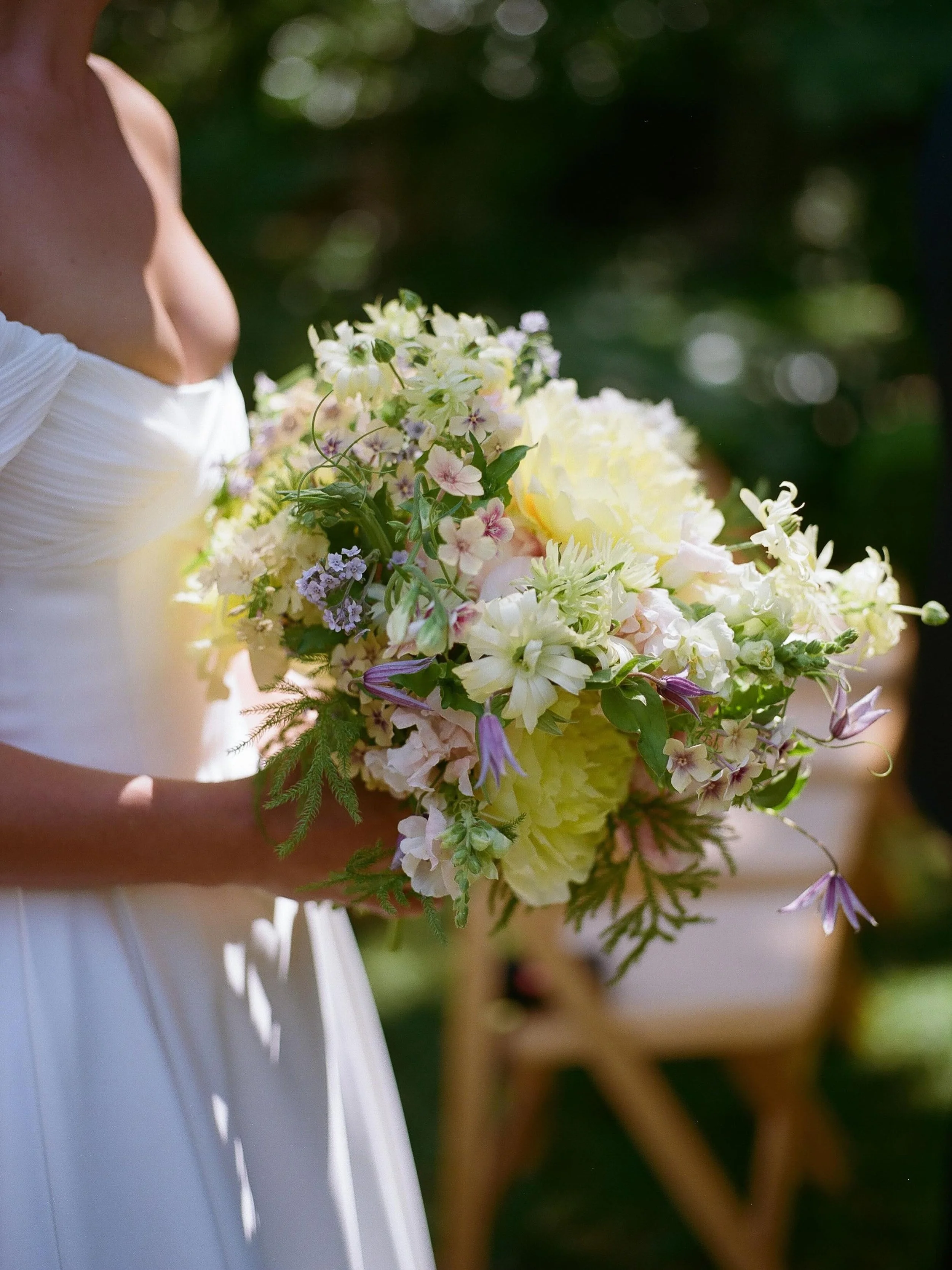 the perfect palette for a spring day at Simpson celebrating T&amp;N! 

Coordinator: @everlastevents 
Venue: @simpsonhouseinn
Photographer: @taylormosbyphoto
Catering: @craftwoodfiredcatering
Hair &amp; Makeup: @janiceramos_
Dress: @aandbebridalshop
M