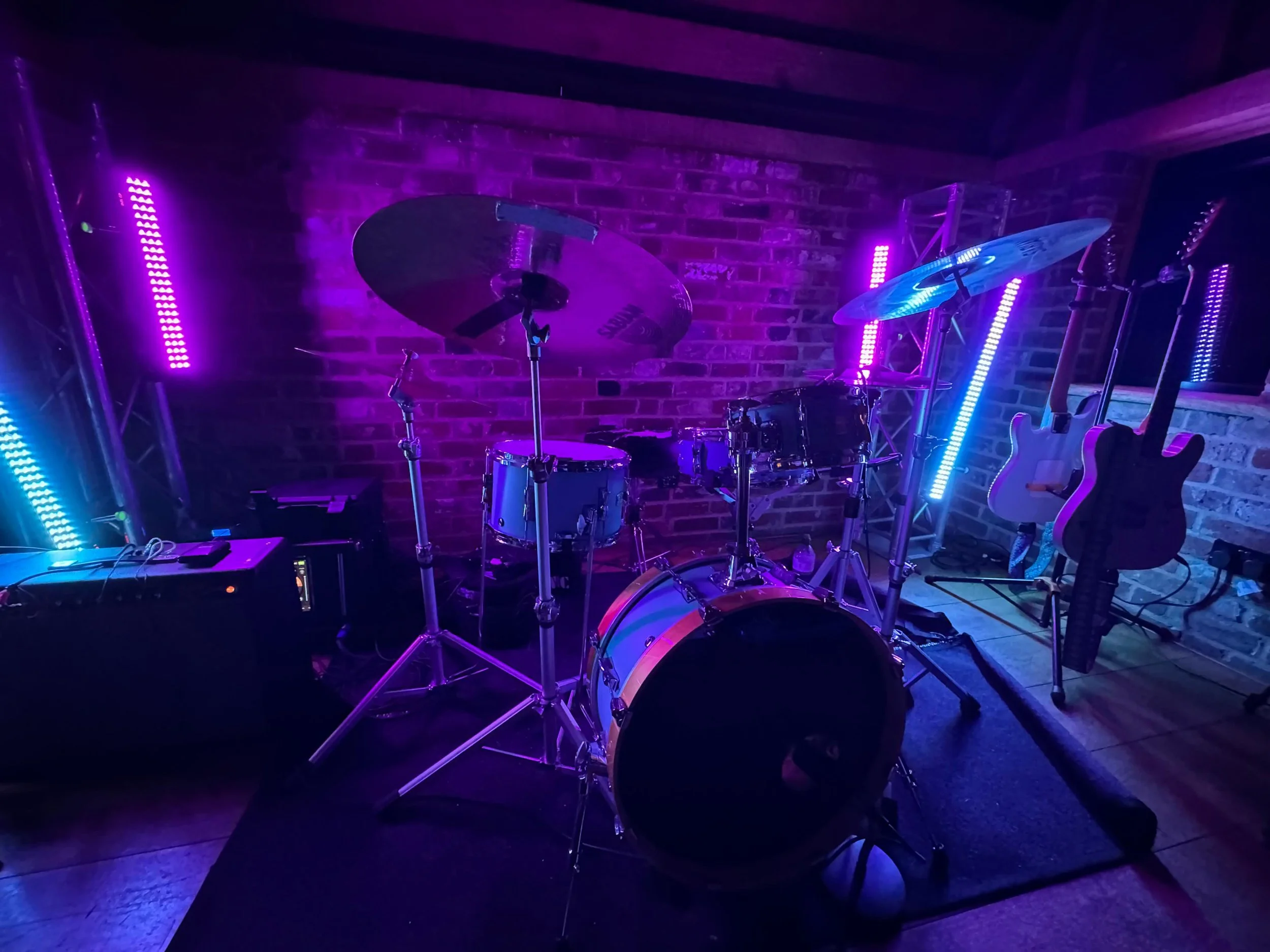 live kit.jpg