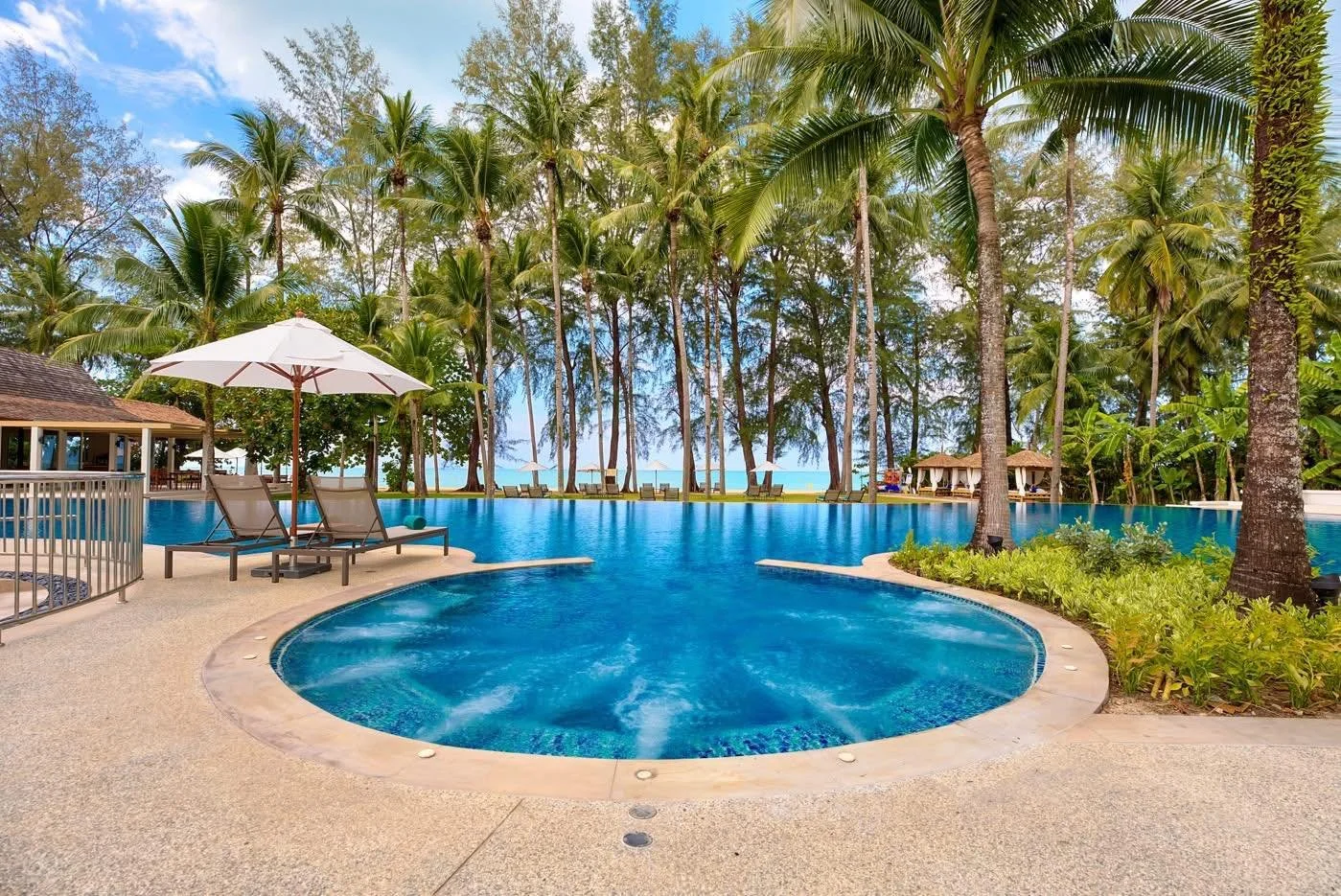 Thailand May Half Term Family Deal 2026
Elephant Hills, Khao Lak &amp; Phuket Beach
10 Nights from &pound;4729 for a Family of 4 !!!

Travel Date: 20 MAY 2026
STAY : 4 Nights at 5* Outrigger Khao Lak Resort in a Family Garden Terrace with Bed &amp; B