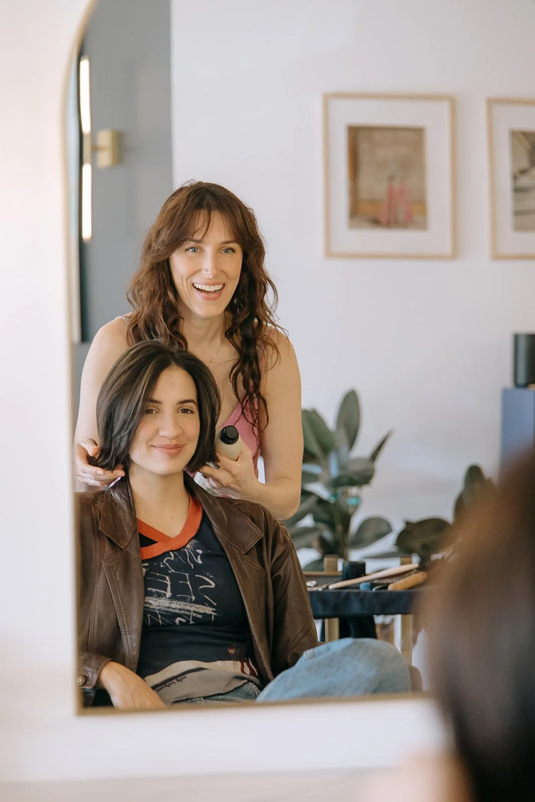 JSP_Onee Salon-109-CT6A2078_websize.jpg