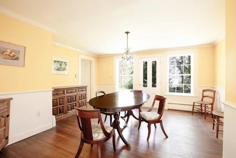1295_County_Rd_01_Dinning_Room.jpg.webp