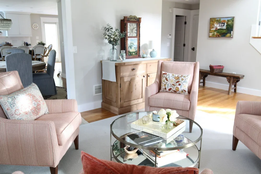 218_Little_River_2_Livingroom_01042023.jpg.webp