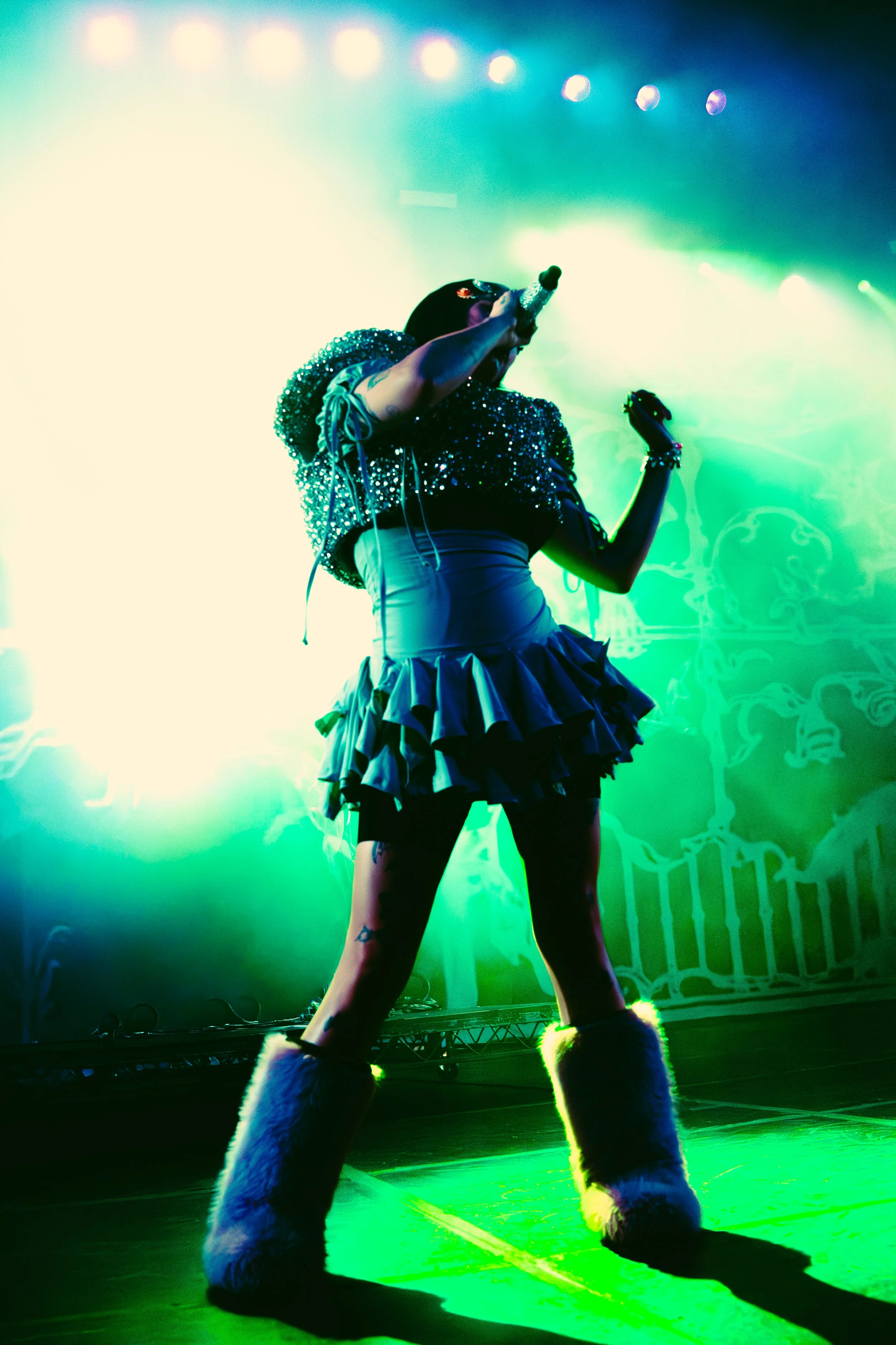 BENEE at The Fonda Theatre